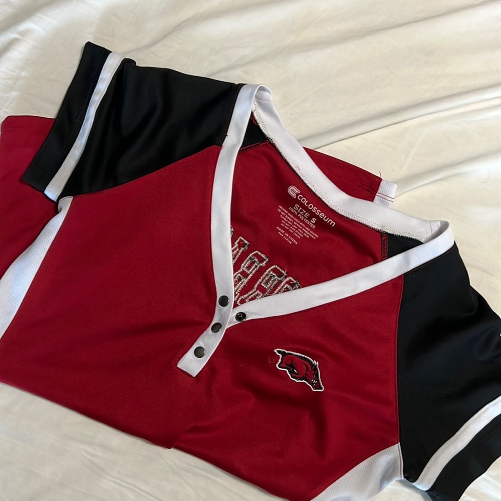 Arkansas Razorback shirt